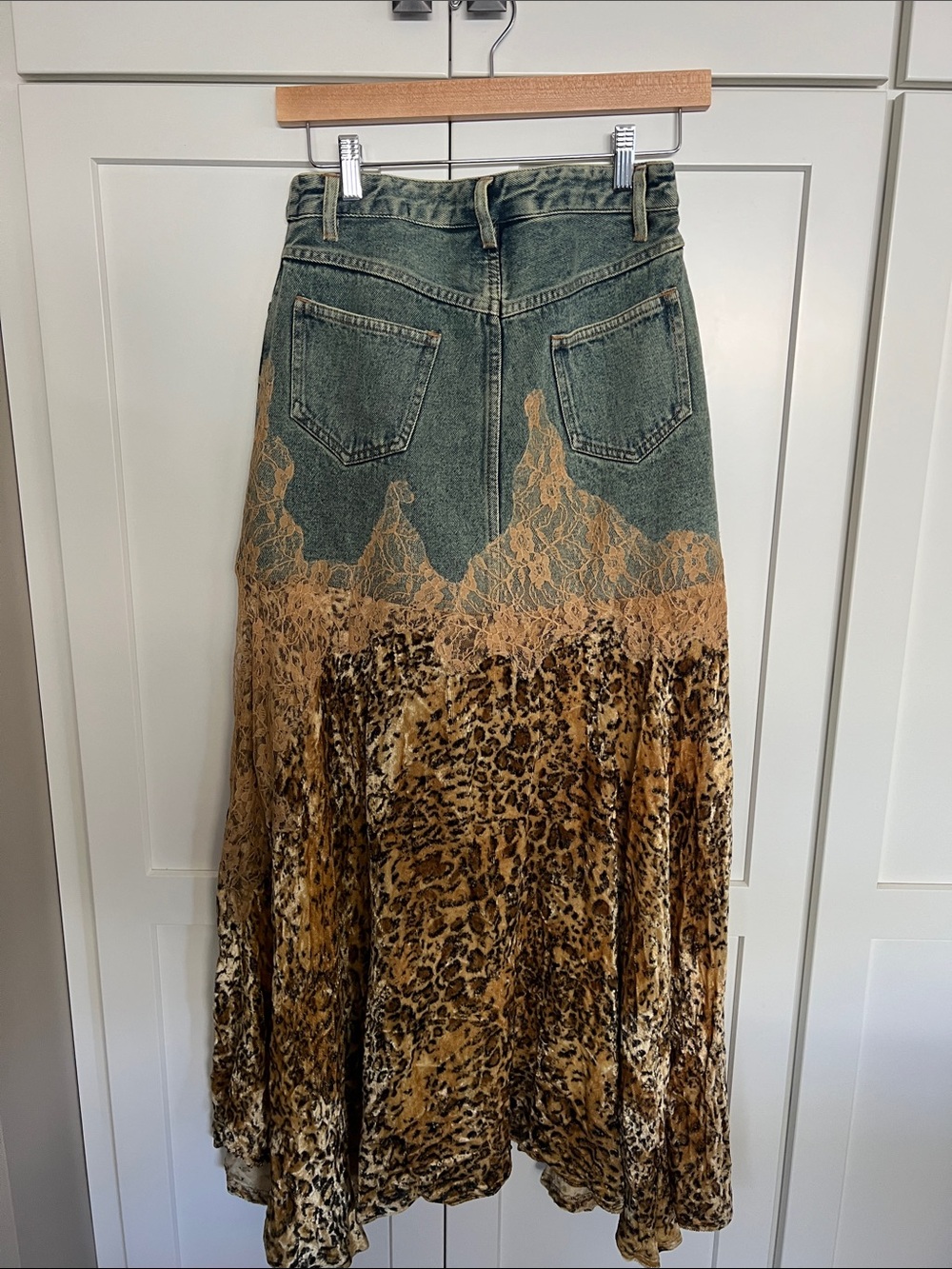 VTG Newport News Jeanology Denim Leopard Lace Maxi Skirt Size 2P Y2K Boho - Picture 6 of 7